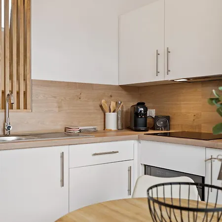 With Outdoor Area 10 Min From Rouen * Deville-les-Rouen